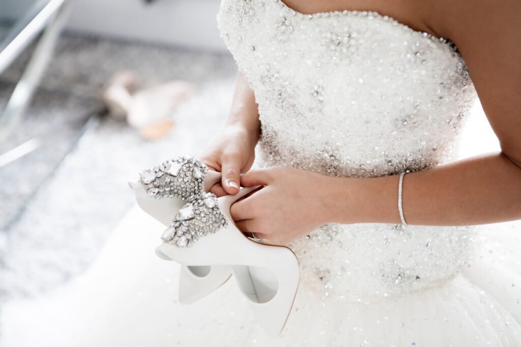 Affordable Luxury Wedding Dresses in the USA: Sites Similar to Azazie
